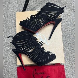 Christian louboutin fringe heels 36